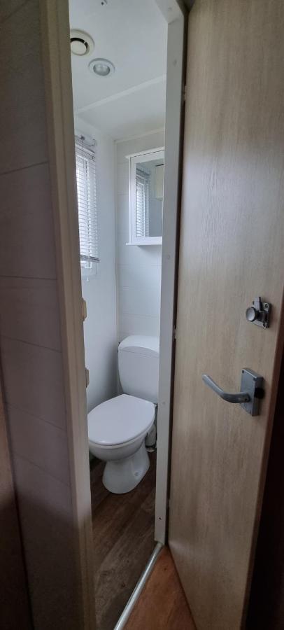 Mobil Home Sur La Cote Landaise Saint-Julien-en-Born Eksteriør billede
